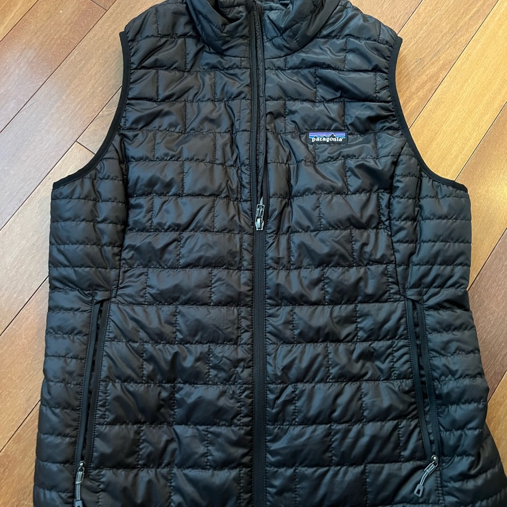 Patagonia Nano Puffer Vest- Black- Women’s Large